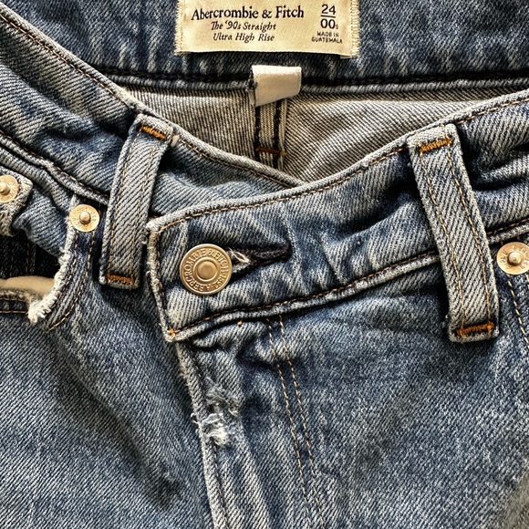 Abercrombie A&F jeans - Picture 2 of 5